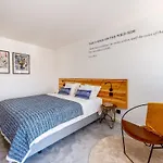 Apartment Baia *